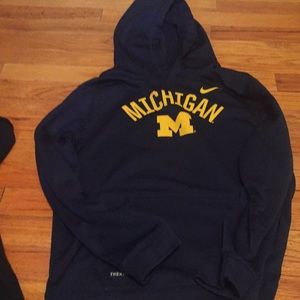 Boys Michigan hoodie Nike